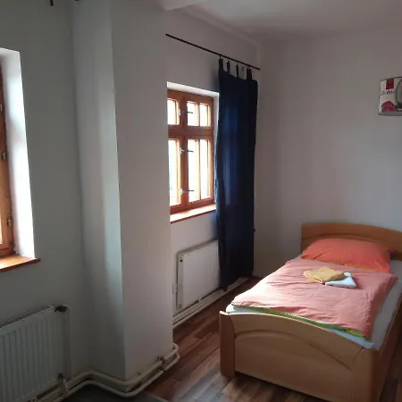 Quarto em Acomodações Particulares U Nahonu *